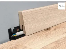 8220