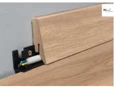 8285