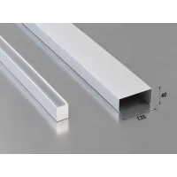 Рейка кубоподібна 40×135 мм для підвісної стелі Рейка кубоподібна 40×135 мм для підвісної стелі
